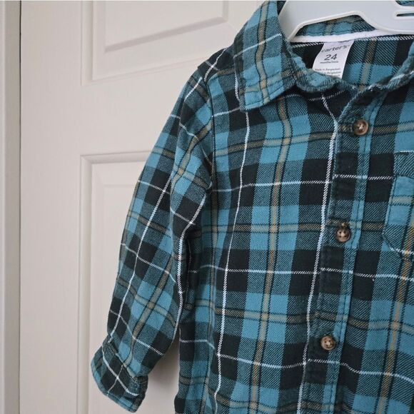 3/$20 Carter's button down onesie 24 m - Picture 3 of 4